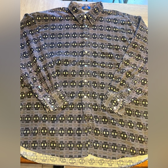 Pendleton Shirt - Picture 2 of 8